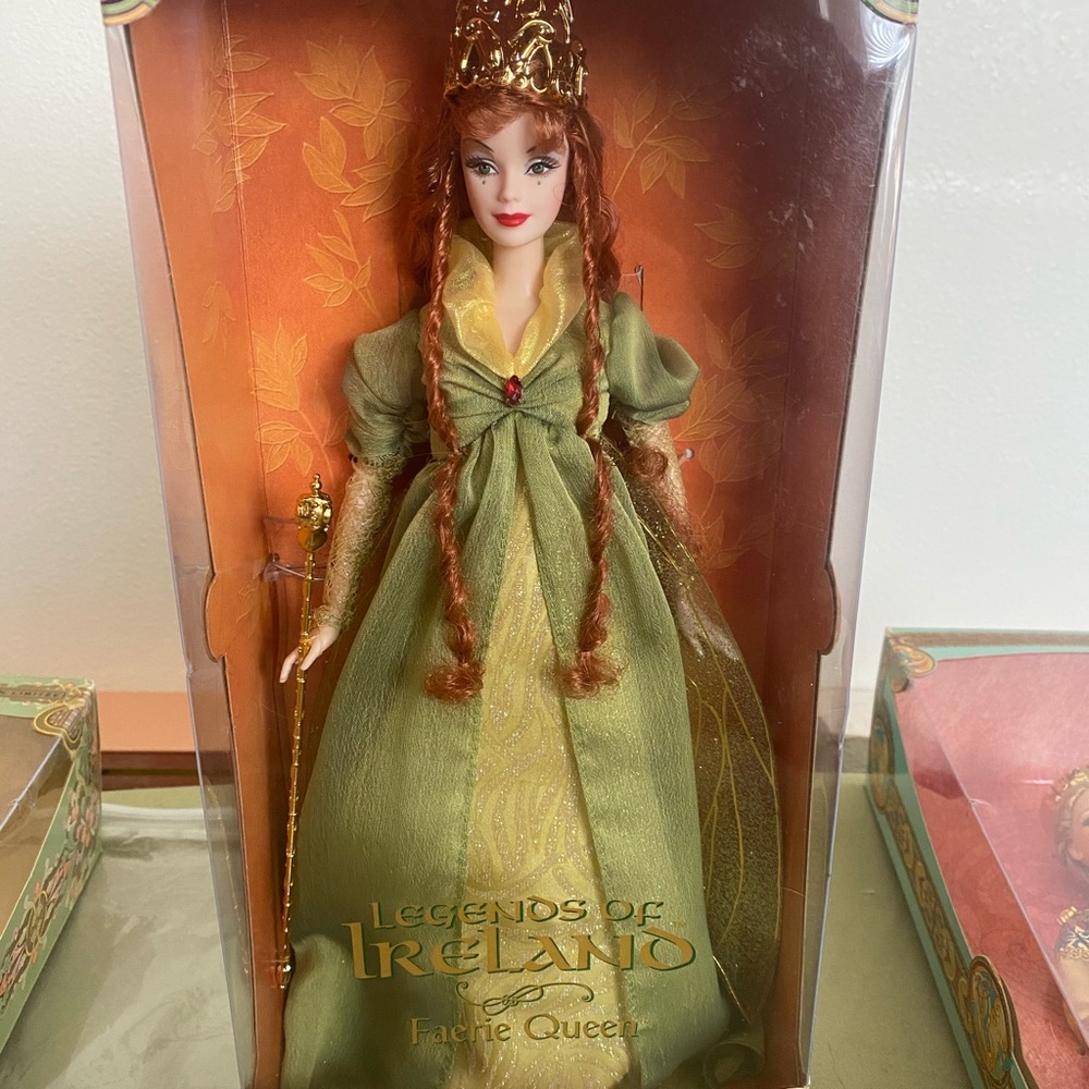 Faerie Queen Barbie - Legends of Ireland (2004)